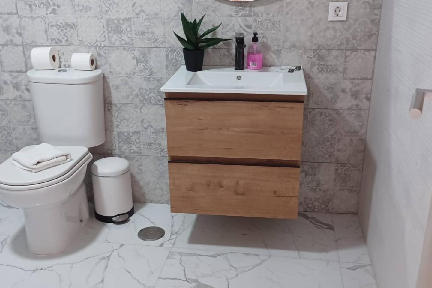 Urban Estudio Elegante Con Terraza アリカンテ エクステリア 写真